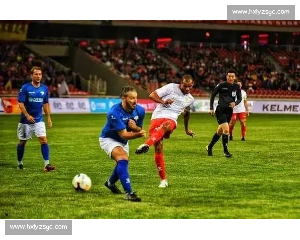 传奇归来!罗马新援首秀惊艳,球迷狂呼“新狮王” 传奇归来!罗马新援首秀惊艳,球迷狂呼“新狮王”