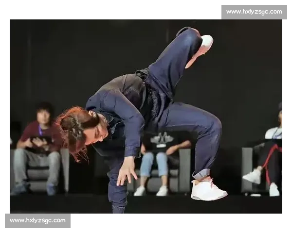 战术博弈还是个人秀英雄联盟手游决赛看得我热血沸腾